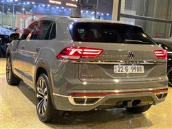 ڤۆڵکسواگن ئەتڵەس کرۆس سپۆرت